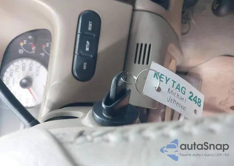 2005 Ford F-250 Lariat/Xl/Xlt from USA, damaged, VIN 1FTSW21P25EA97808